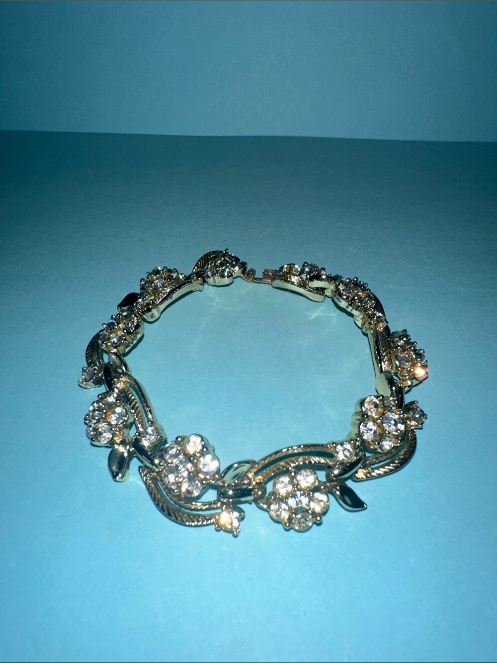 Lisner Rhinestone Bracelet - Picture 4 of 6